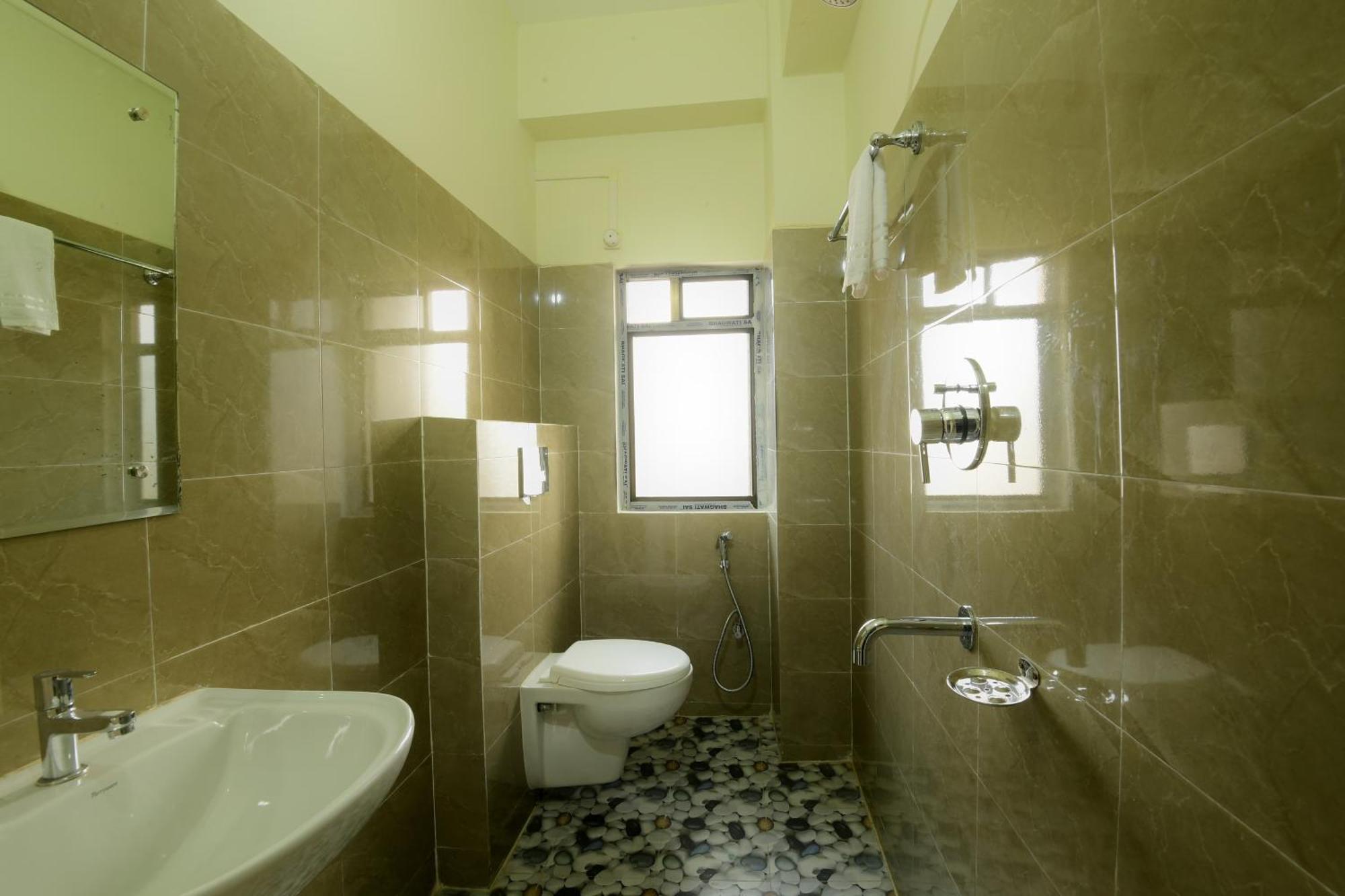 Hotel Bhargav Guwahati Eksteriør bilde