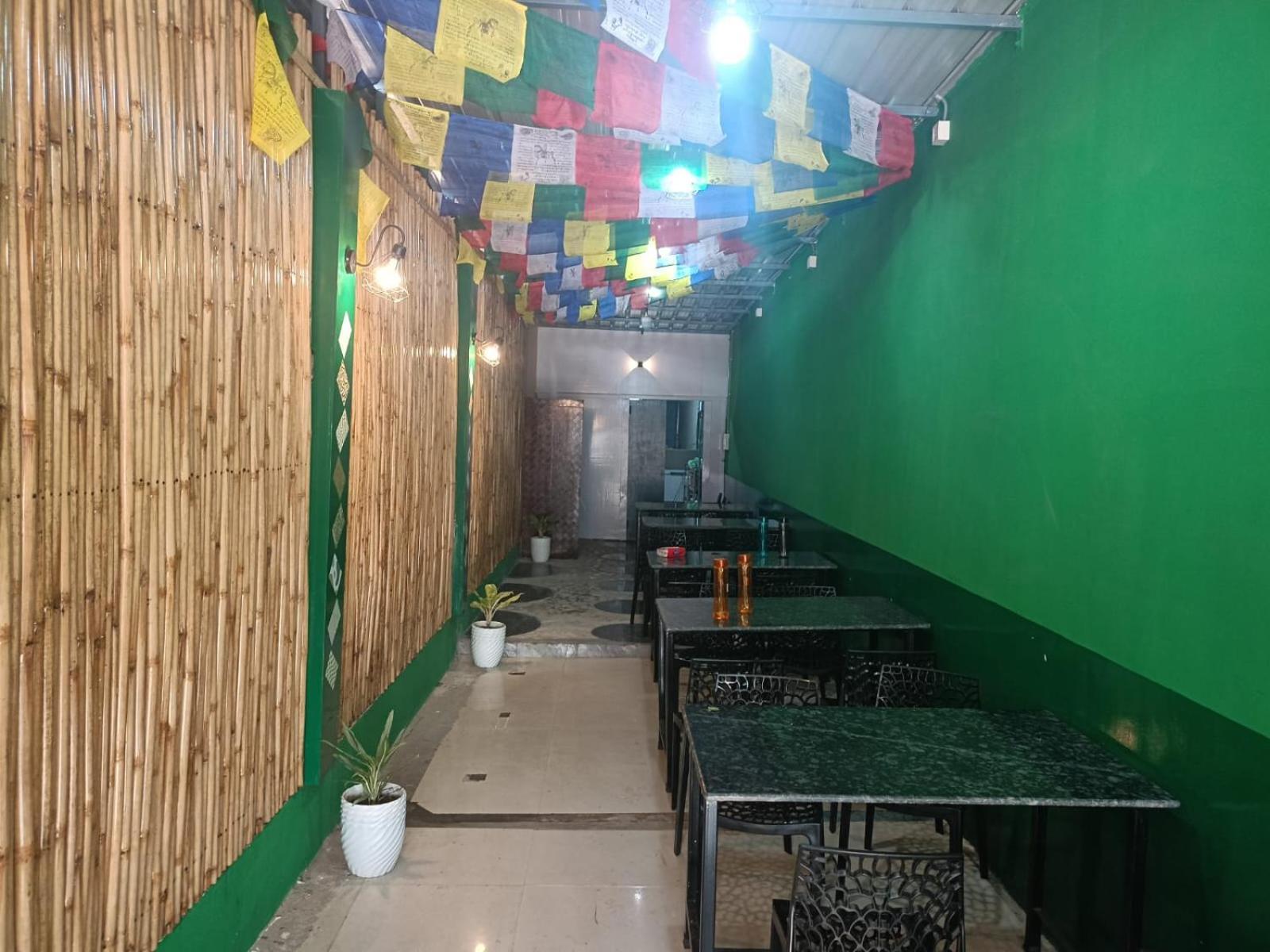 Hotel Bhargav Guwahati Eksteriør bilde