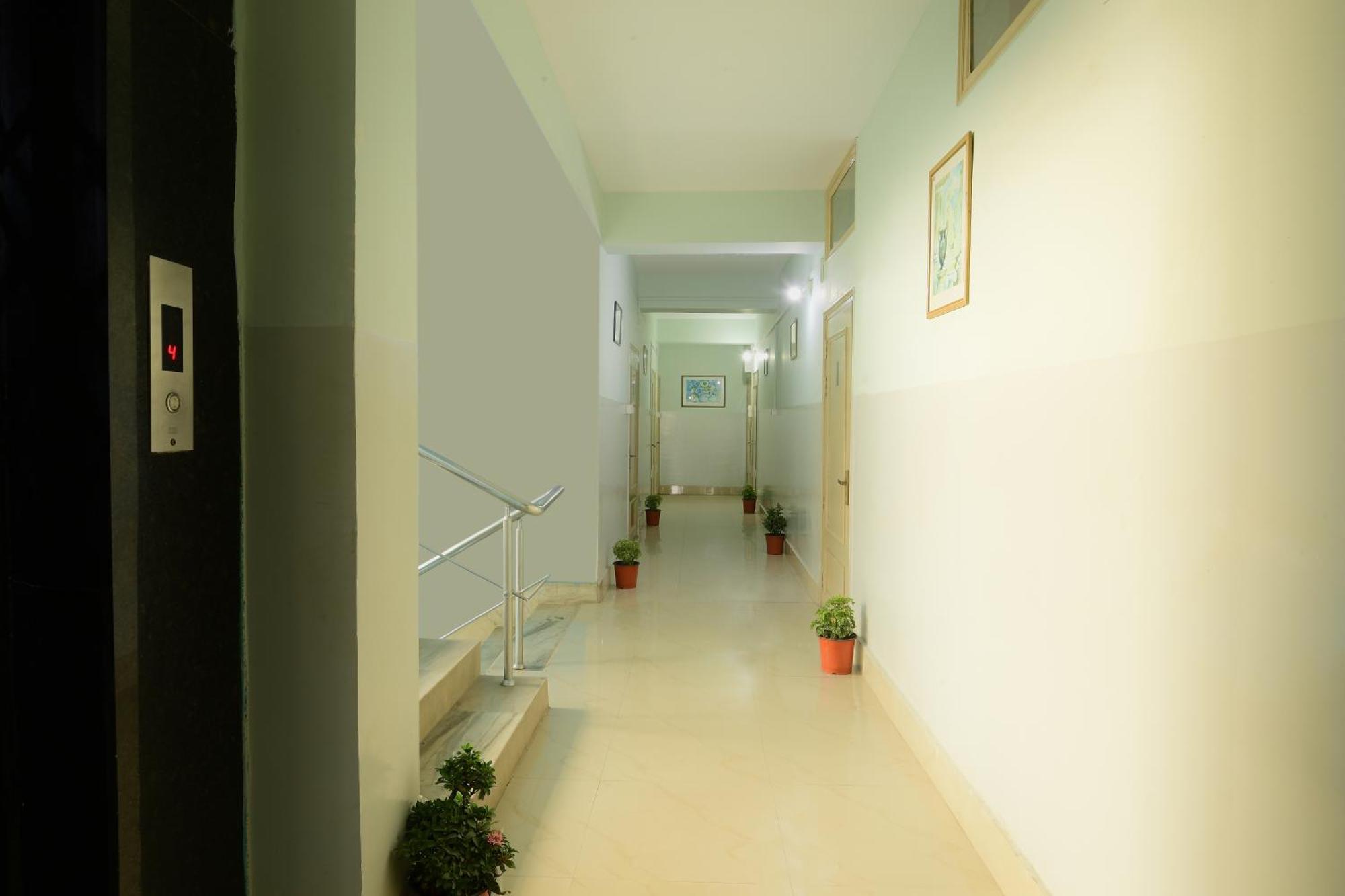 Hotel Bhargav Guwahati Eksteriør bilde